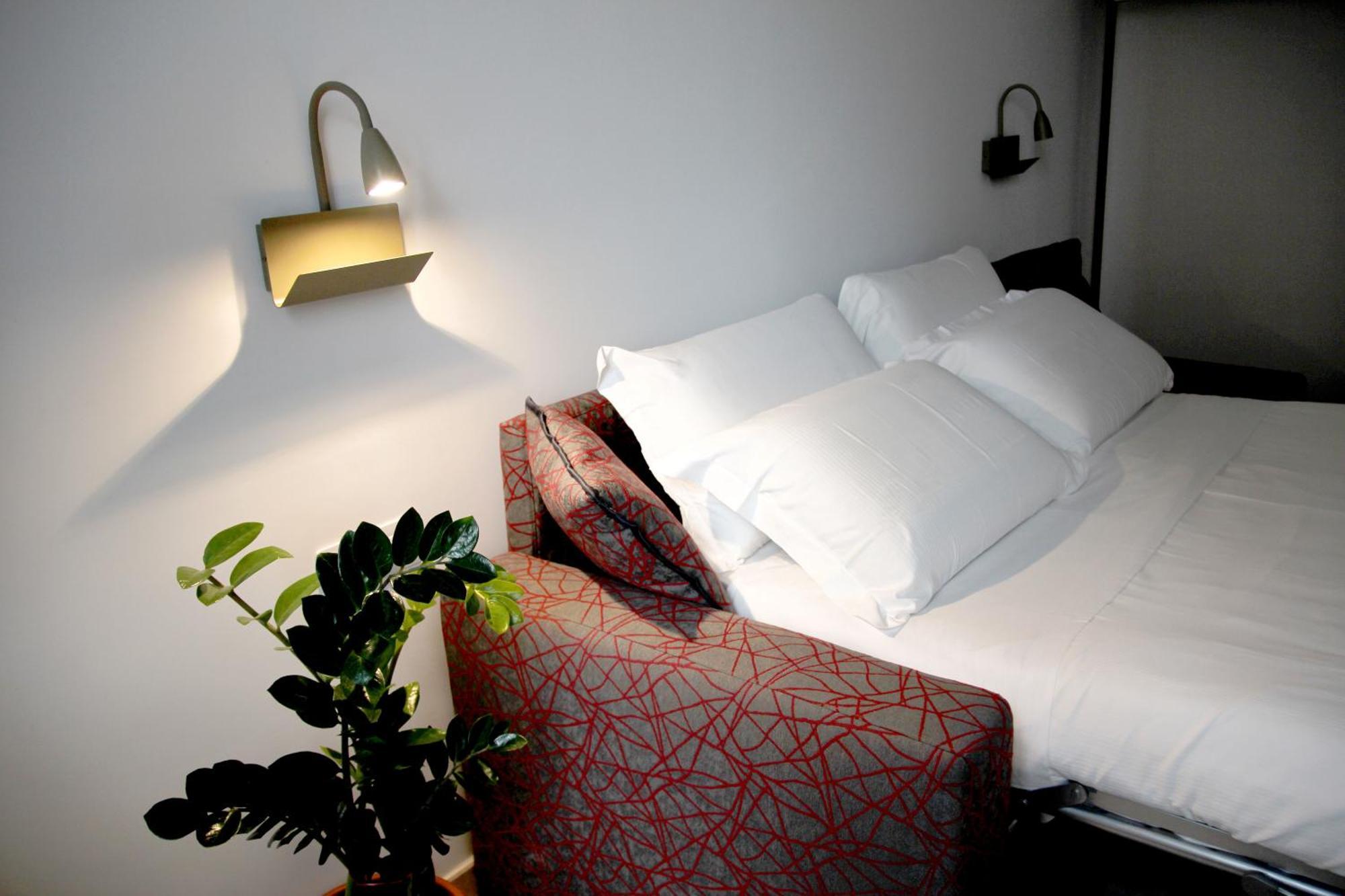Joyful 148 Luxury Guest House Powered By Joyful Termini Boutique Guest House Рим Экстерьер фото