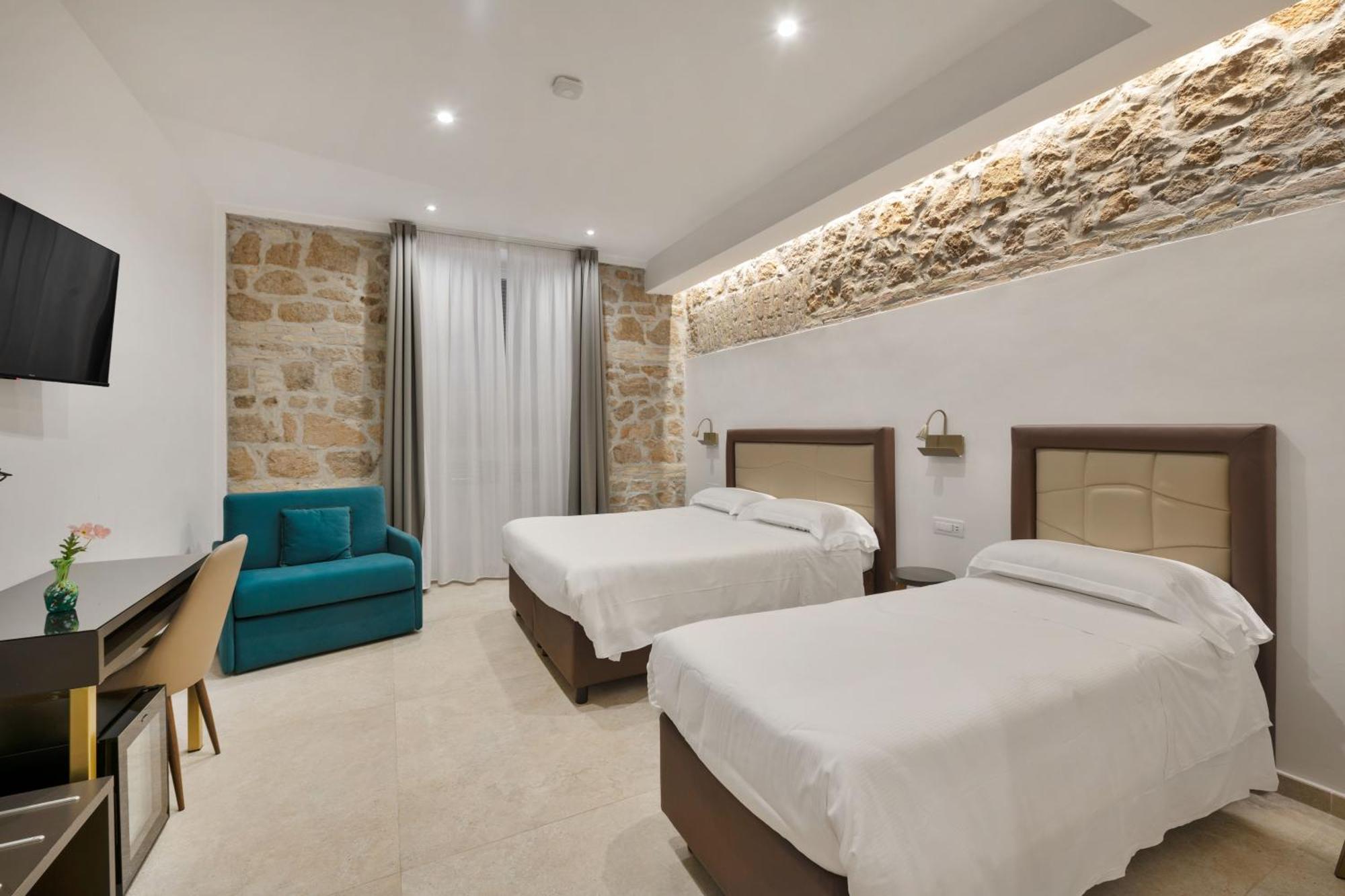 Joyful 148 Luxury Guest House Powered By Joyful Termini Boutique Guest House Рим Экстерьер фото